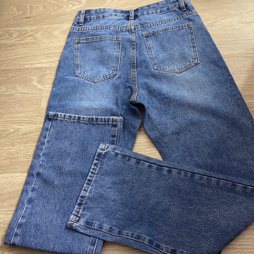 Jeans - Picture 4 of 5
